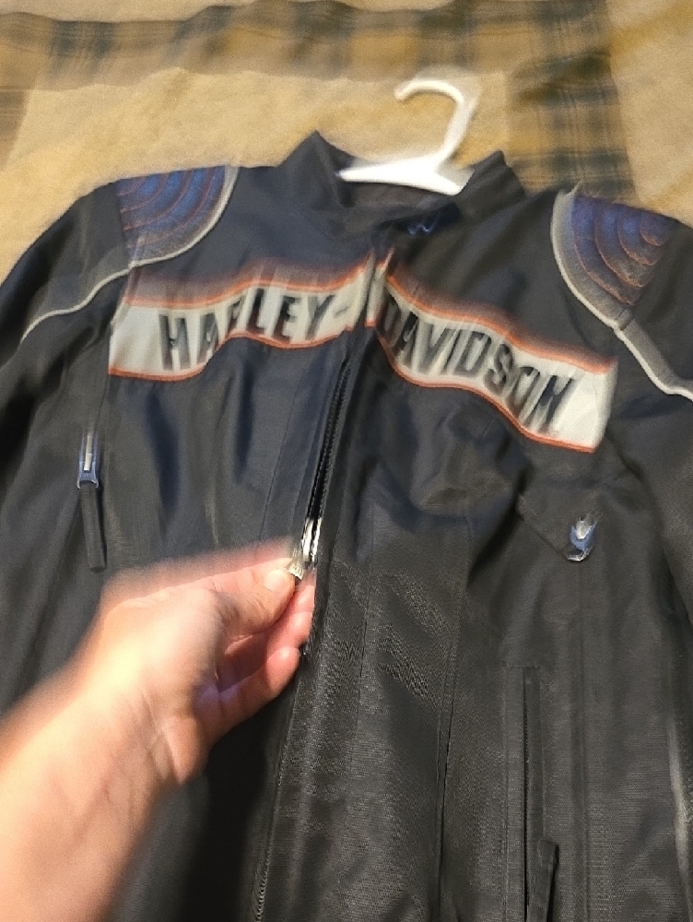 Harley-Davidson Black Jacket with White and Orange Accents Brand New Windproof - Picture 8 of 9